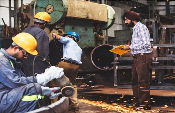ઓગસ્ટમાં ઉત્પાદન પ્રવૃતિઓનો PMI ઘટીને 56.2, મોંઘવારી મોરચે સામાન્ય રાહત 1 - image