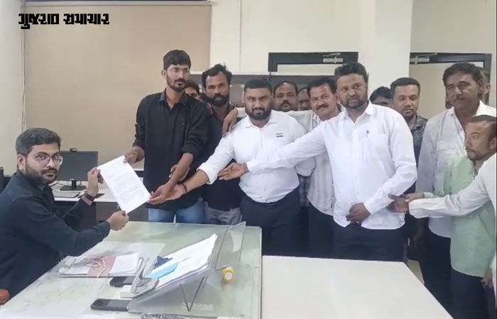 અમરેલી: ખોટા કેસ અને બજેટ ફાળવણી મુદ્દે ઠાકોર સમાજમાં રોષ, પ્રાંત અધિકારીને પાઠવ્યું આવેદનપત્ર 2 - image