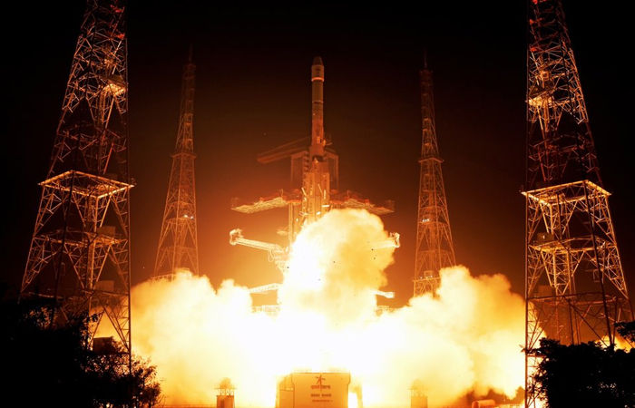 ઈસરોએ રચ્યો ઇતિહાસ, અંતરિક્ષમાં 100મું મિશન લોન્ચ કર્યું, GSLV-F15 રોકેટનું સફળ લોન્ચિંગ 1 - image