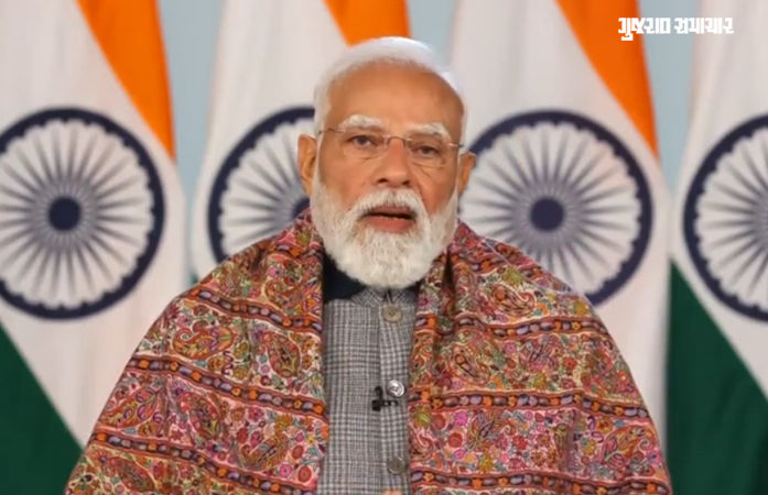 'ભગવાન સ્વામિનારાયણે જીવન માટે અમૂલ્ય માર્ગદર્શન આપ્યું..', શિક્ષાપત્રી દ્વિશતાબ્દી મહોત્સવમાં વડાપ્રધાન મોદી 1 - image