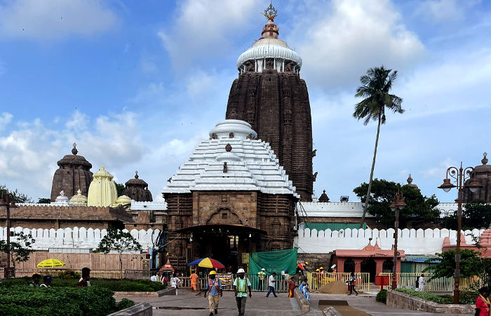 પુરી જગન્નાથના મંદિરનો ખજાનો ચોરાયો? રત્ન ભંડારની નકલી ચાવીઓનું ઘેરાયું રહસ્ય 1 - image