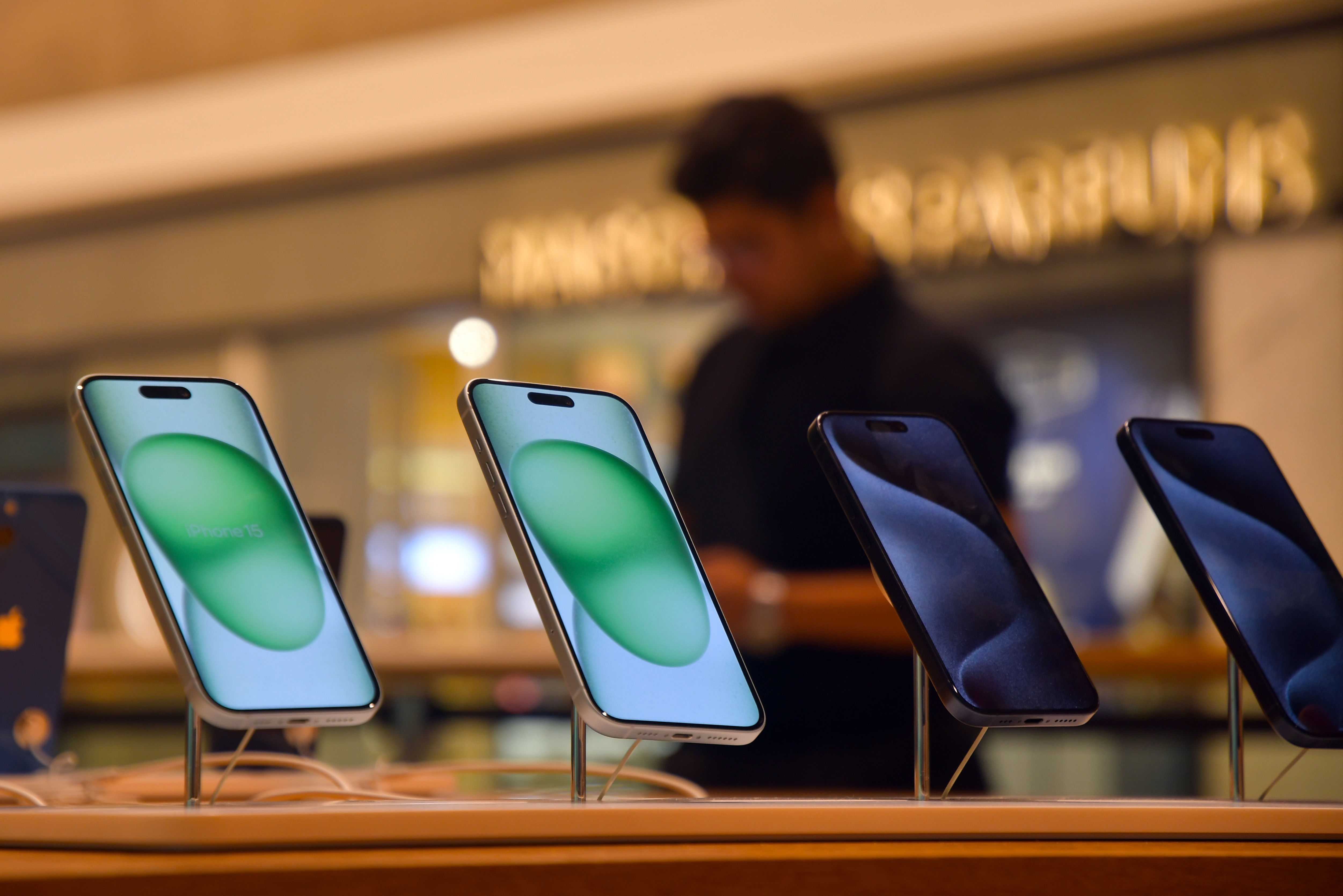 Apple may export more iPhones from India amid global uncertainties: Report