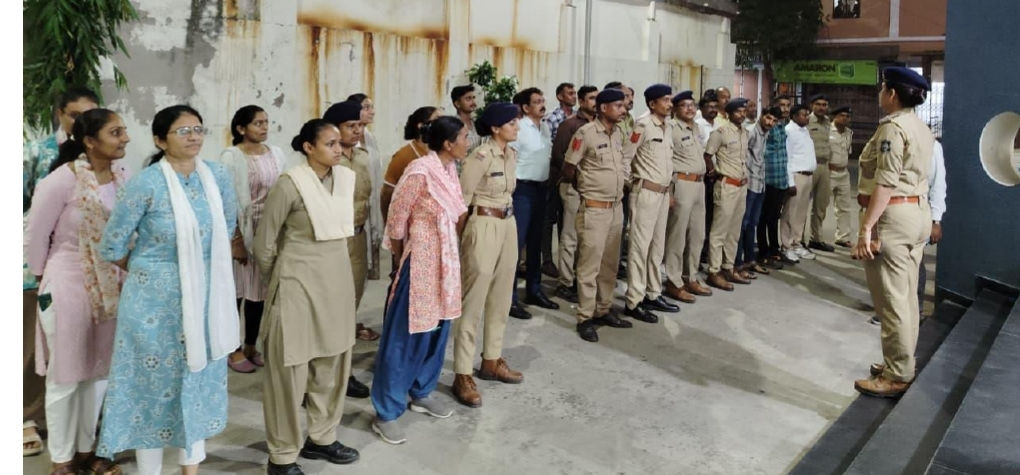 ઓપરેશન ક્લીન સ્વીપ હેઠળ ૭૪ આરોપીઓને ઝડપીને કાર્યવાહી કરી 2 - image