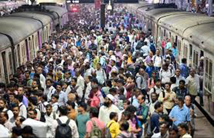 19 વર્ષની હેલી મોમાયાની માતાનો આક્રોશ, મેં પુત્રી ગુમાવી તેના માટે કોણ જવાબદાર ? 1 - image