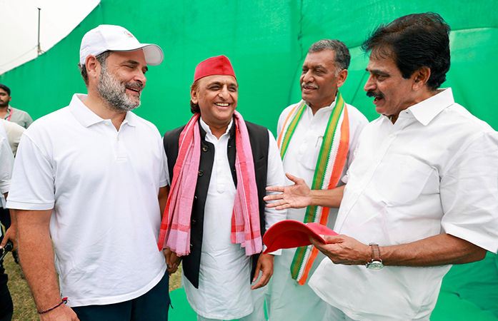 INDIA ગઠબંધનમાં ભડકો? તમિલનાડુ ડ્રામા વચ્ચે અખિલેશ યાદવનો કોંગ્રેસ પર તીખો કટાક્ષ 1 - image