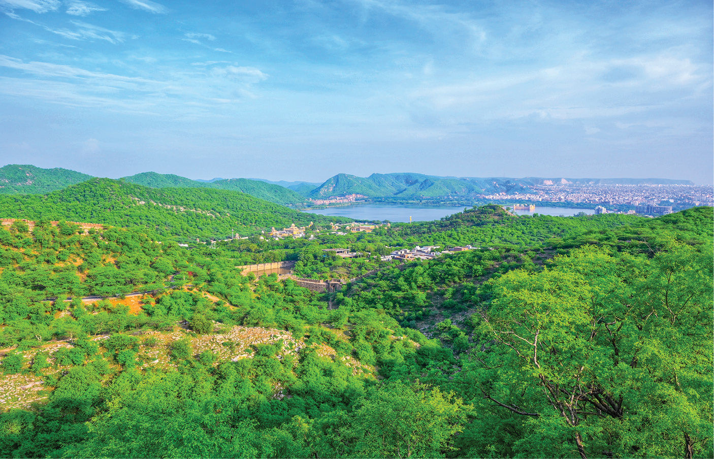 Explainer: અરવલ્લી પર્વતમાળા પર સંકટની હકીકત, સુપ્રીમ કોર્ટના નિર્ણયના વિરોધનું કારણ શું છે 4 - image