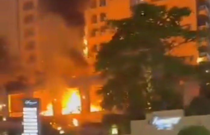 VIDEO: દુબઈ પર ઈરાનનો મોટો મિસાઈલ હુમલો, પ્રખ્યાત 'પામ જુમેરાહ' વિસ્તારમાં હોટલ બની ટાર્ગેટ 1 - image