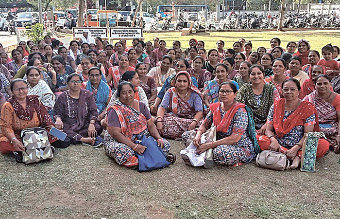 ગાંધીનગર જિલ્લામાં સળંગ ત્રણ દિવસ આંગણવાડીના કર્મચારીઓ રજા રાખશે 1 - image