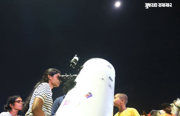 3 માર્ચે વર્ષનું પ્રથમ ચંદ્ર ગ્રહણ, જાણો ભારતમાં ક્યાં ક્યાં દેખાશે, 6 રાશિઓ પર પડશે સીધી અસર 1 - image