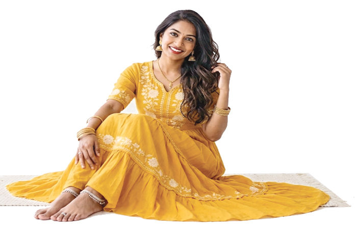 ઉનાળામાં સગવડદાયક રહેશે મેક્સી ડ્રેસ 1 - image