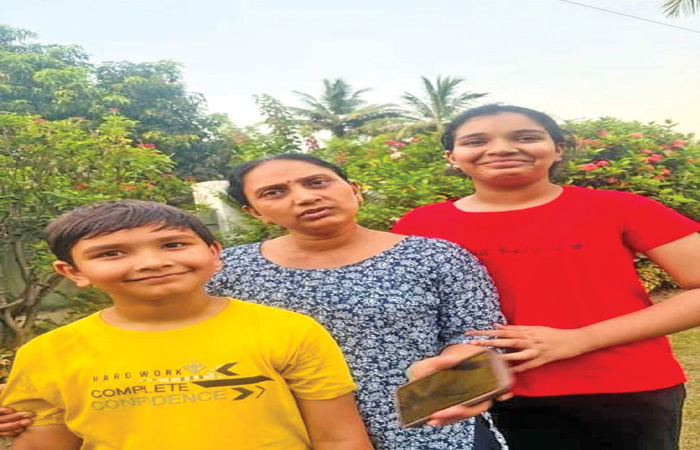 ફોરેસ્ટ ઓફિસરના પત્ની, પુત્ર અને પુત્રીના કોહવાયેલા મૃતદેહ મળતા વ્યાપક ચકચાર 1 - image