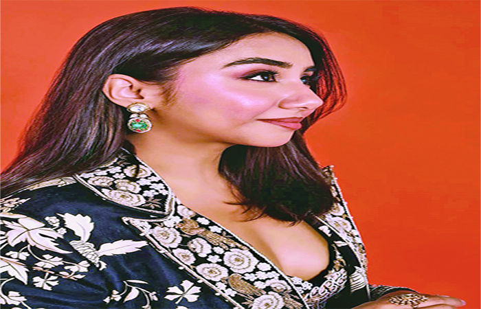 પ્રાજક્તા કોળી : સોશિયલ મીડિયા ઇન્ફ્લુએર્સને કંઈ તાસક પર રોલ્સ ધરવામાં આવતા નથી 1 - image