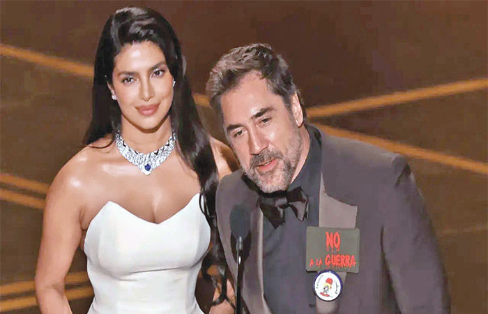 SOCIAL સર્કલ                                                    .