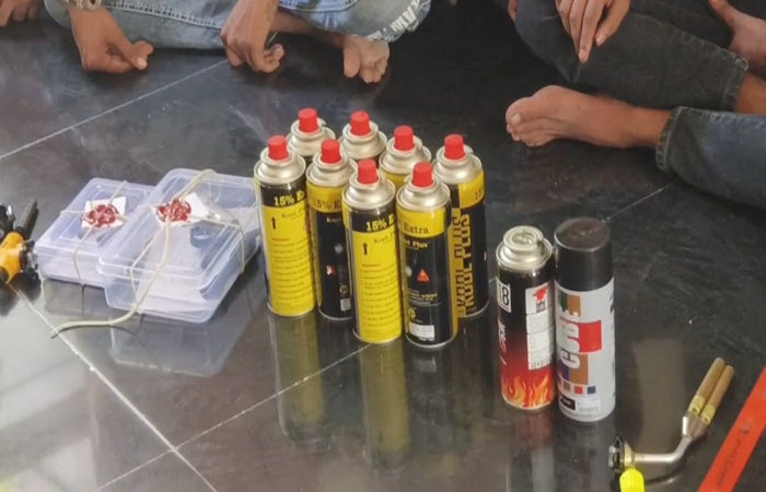 ચોટીલામાં બેંકના ATMમાં ચોરીને અંજામ આપ્યા પહેલા જ પાંચ શખ્સો ઝડપાયા 2 - image