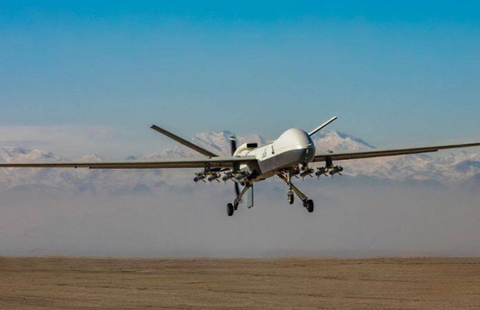 VIDEO: ઈરાને વધાર્યું ઈઝરાયલ-અમેરિકાનું ટેન્શન, બનાવ્યું 4000 કિમી દૂર સુધી ટાર્ગેટ કરતું શક્તિશાળી હથિયાર 1 - image