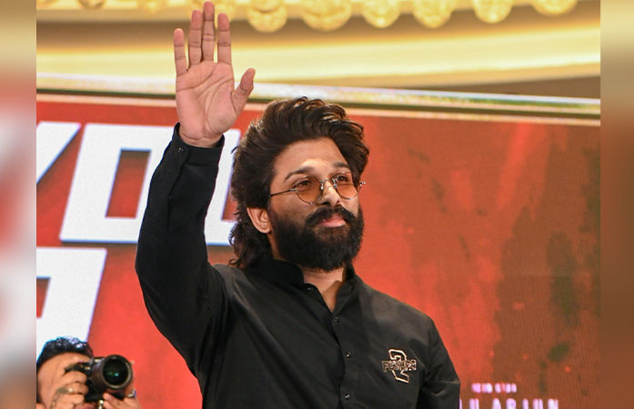 Allu Arjun RAAKA First Look