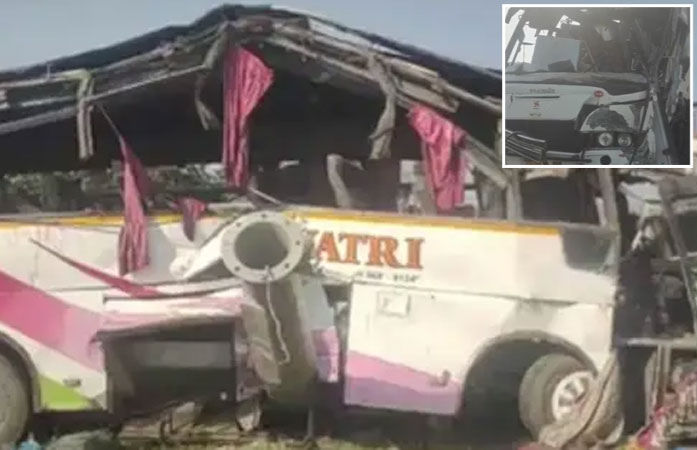 નવરાત્રિમાં અંબાજી નજીક ત્રિશુળિયા ઘાટ પાસે લક્ઝરી બસનો ગોઝારો અકસ્માત, 4ના મોત, 25થી વધુ ઘાયલ 1 - image