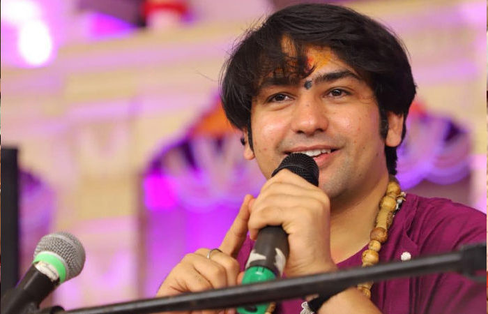 ભારતને હિન્દુ રાષ્ટ્ર બનાવવા માટે કુરિવાજો દૂર કરવાની જરૂર', યુપીમાં ધીરેન્દ્ર શાસ્ત્રીનું મોટું નિવેદન 1 - image