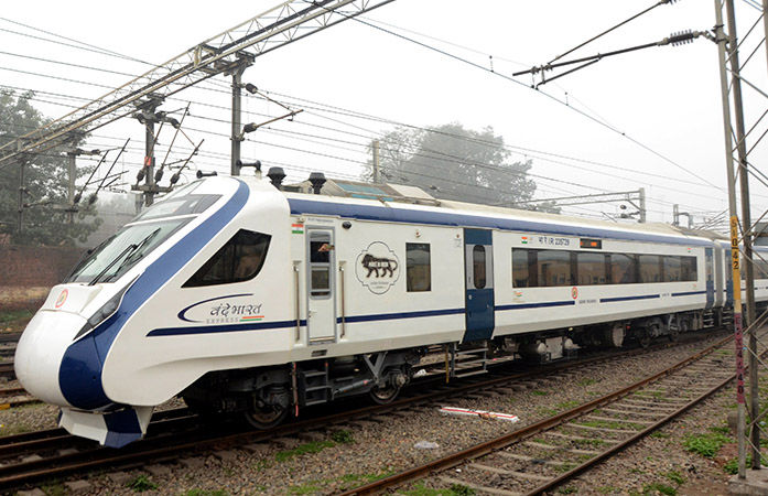 Udaipur Ahmedabad Vande Bharat