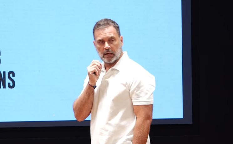 Rahul Gandhi Press Conference MP claims 6000 voter names deleted in Karnataka's Aland 6850 added in Rajaura