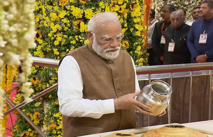 સોમનાથ ભારતની પ્રેરણા,તીર્થોના વિકાસથી દેશની આર્થિક પ્રગતિ થઈ છે-વડાપ્રધાન મોદી 1 - image