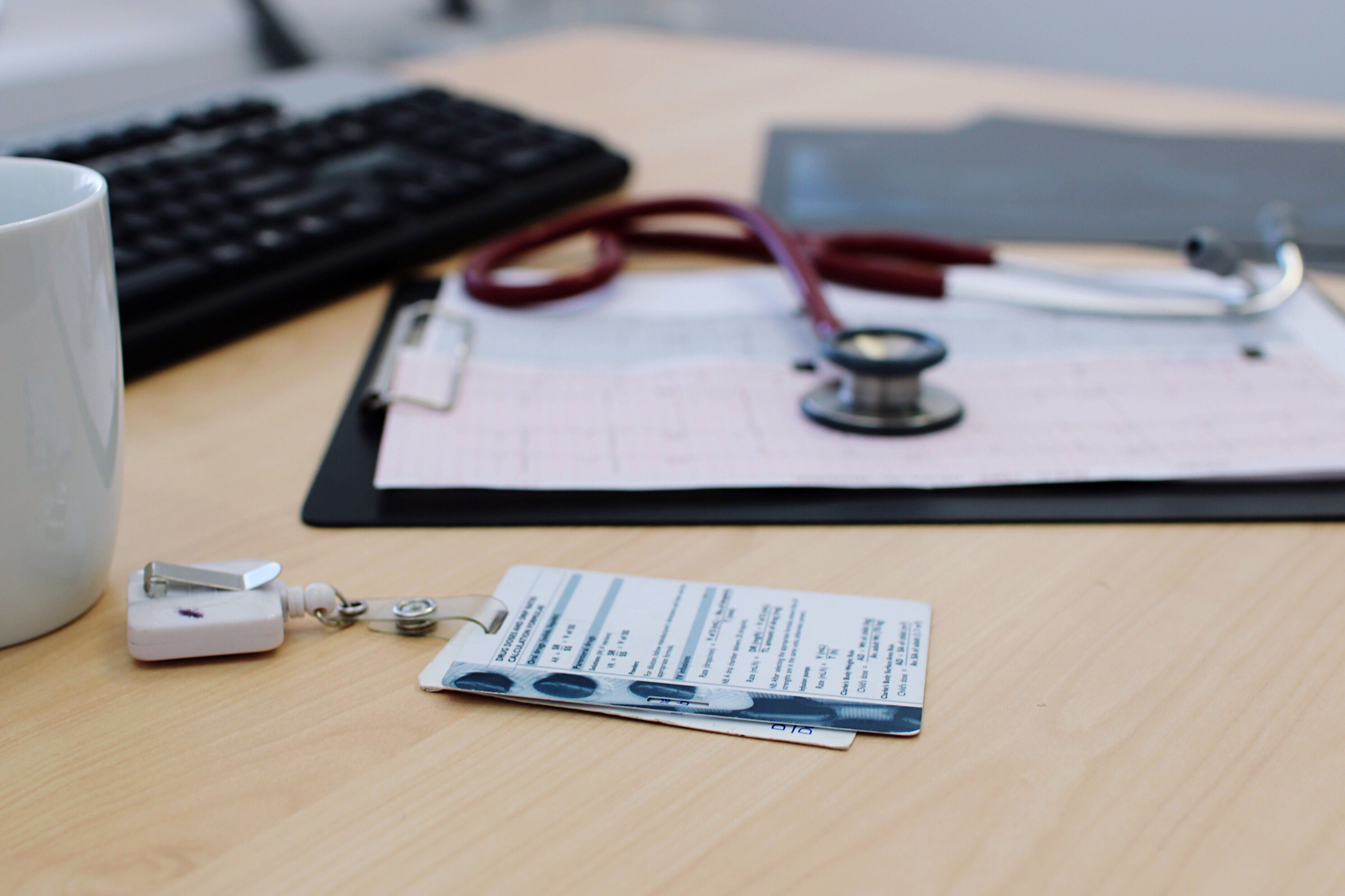 Gynaecologist files complaint alleging identity misuse in LIC panel scam