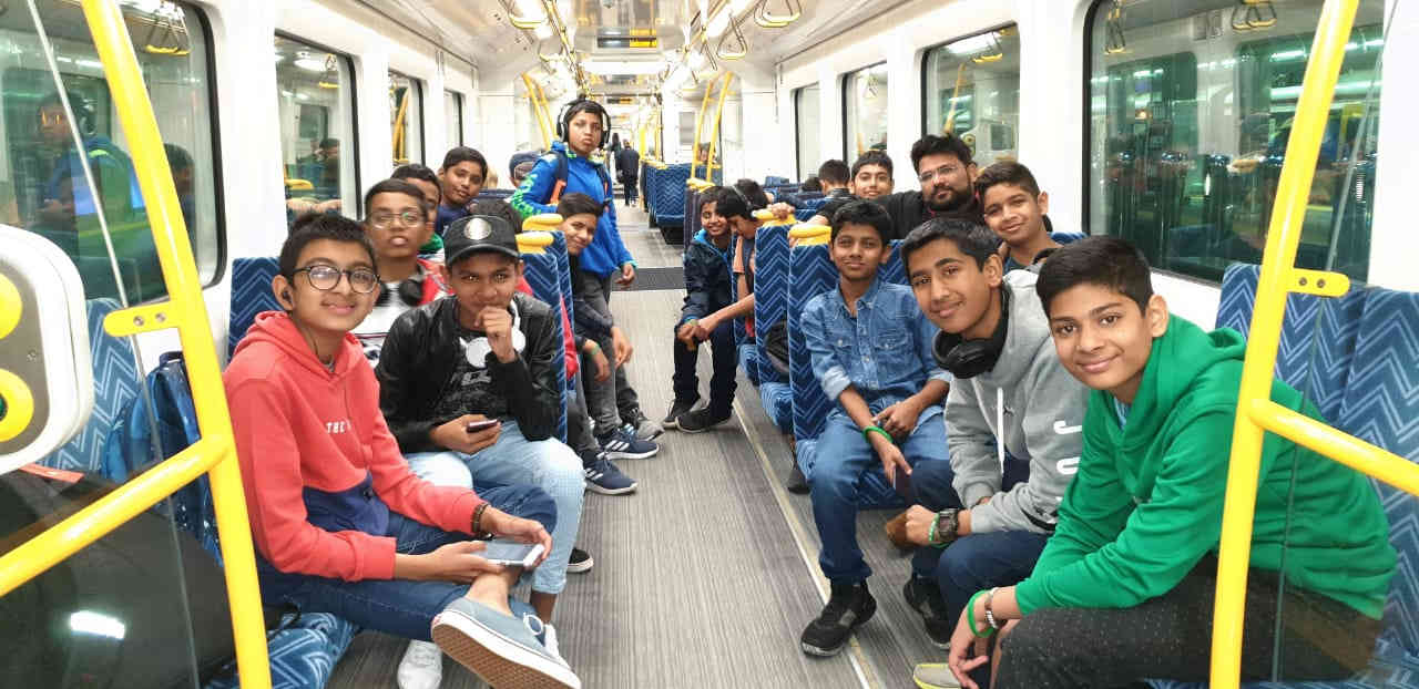 જેટ એરવેઝ બંધ થતાં ન્યુઝીલેન્ડ ગયેલા ૧૭ વિદ્યાર્થીઓ અને બે શિક્ષકોને પરત આવવામાં મુશ્કેલી 2 - image