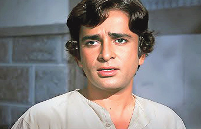 ઘુંઘરું કી તરહ બજતા હી રહા હૂં મૈં... 1 - image