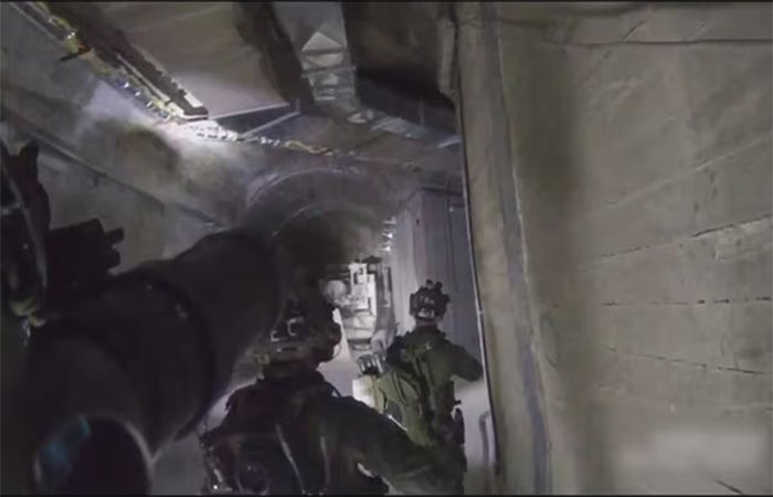 120 ઇઝરાયલી એલિટ કમાન્ડોઝે સીરિયામાં હૂમલો કરી 3 કલાકમાં જ મિસાઇલ પ્લાંટ ખતમ કર્યો 1 - image