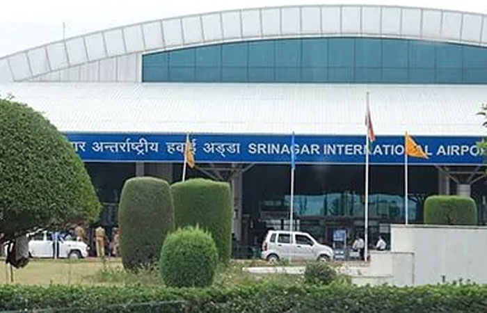 શ્રીનગર એરપોર્ટ પર બે અમેરિકન નાગરિકોની અટકાયત, સેટેલાઈટ ફોન મળી આવતા કાર્યવાહી