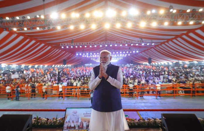 'દેશ હિતમાં એક વર્ષ સુધી સોનું ખરીદશો નહીં', PM મોદીએ નાગરિકોને 10 સંકલ્પ લેવાની કરી અપીલ 1 - image