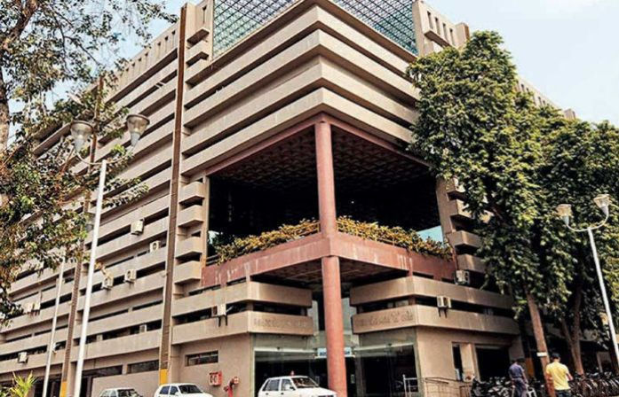 AMC announces up to 15% rebate on advance property tax payment for FY 2026–27