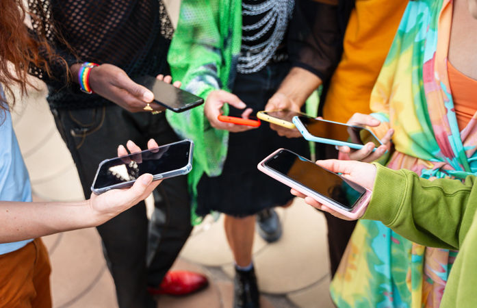 સ્પેનમાં વીજ બાદ હવે નેટવર્ક સંકટ, વહેલી સવારથી મોબાઇલ-ઇન્ટરનેટ સેવાઓ થઈ બંધ 1 - image