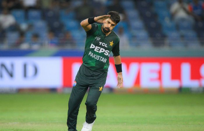 હારિસ રઉફ બે મેચ માટે સસ્પેન્ડ, સૂર્યકુમાર યાદવને દંડ: એશિયા કપ વિવાદ પર ICCની કાર્યવાહી 2 - image