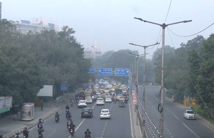 દુનિયાના સૌથી પ્રદૂષિત શહેરોમાં ટોપ 10 શહેરો ભારતના, દિલ્હી-મુંબઈની હવાની ગુણવત્તામાં થોડો સુધારો 1 - image