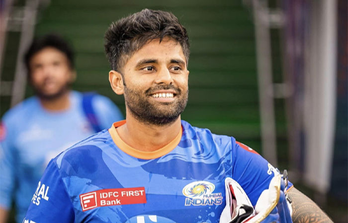 VIDEO | ટીમ ઈન્ડિયાના 'મિસ્ટર 360' એ ભૂલ થઈ જતાં મેદાનમાં સૌની વચ્ચે માફી માગી 1 - image