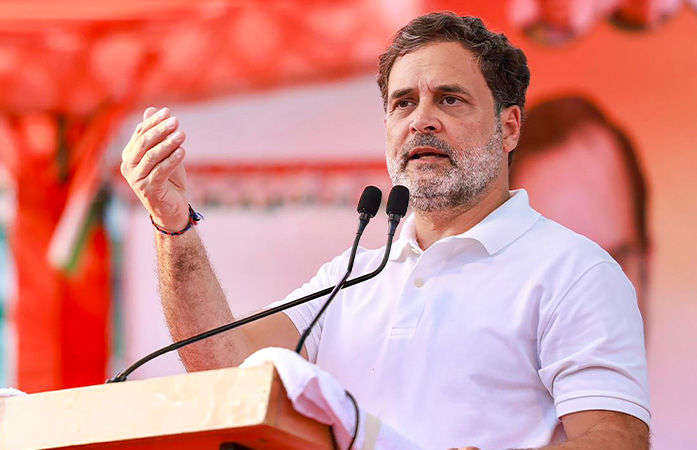 ‘વિદેશ પ્રવાસનો ખર્ચ ગરીબો પાસેથી વસૂલાય છે’ પેટ્રોલ-ડીઝલમાં ભાવવધારા મુદ્દે કોંગ્રેસનો કટાક્ષ.