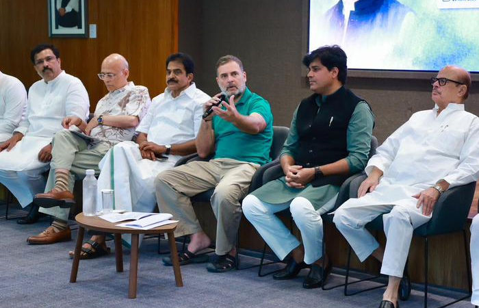 'આગામી એક વર્ષમાં મોદી સરકાર પડી જશે...', કોંગ્રેસની બેઠકમાં રાહુલ ગાંધીનો મોટો દાવો 1 - image