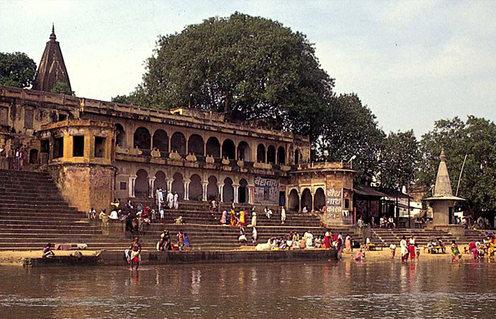 બિહારના ગયાજીમાં જ કેમ કરવામાં આવે છે પિંડદાન? શું છે કારણ, ક્યારે અને કોણે કરી હતી શરુઆત... 1 - image