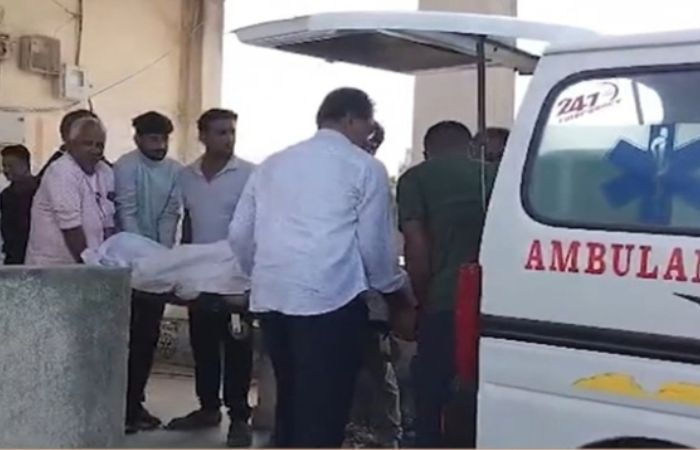 કચ્છમાં કરૂણાંતિકા: આડેસરમાં પાણીની ટાંકીમાં ડૂબી જવાથી માતા અને બે પુત્રીના મોત 1 - image