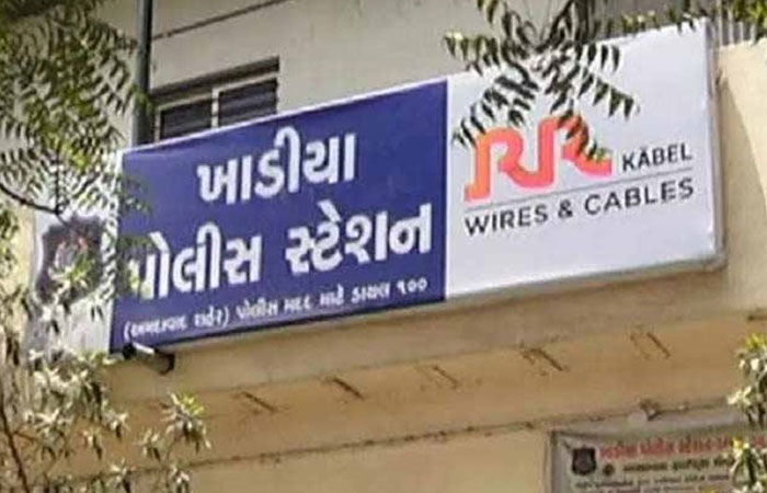 અમદાવાદીઓ સાવધાન! સારંગપુરમાં બંધ મકાનના તાળા તૂટ્યા, સોના-ચાંદીના ઘરેણા લઈ તસ્કરો ફરાર 1 - image