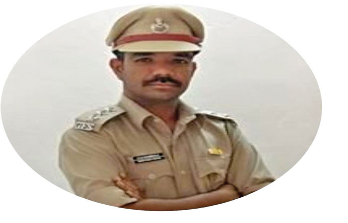 હેવાન એસીએફએ પ્રેમિકાને પામવા પત્ની અને બાળકોની હત્યા કરી હોવાનું ખૂલ્યું 1 - image