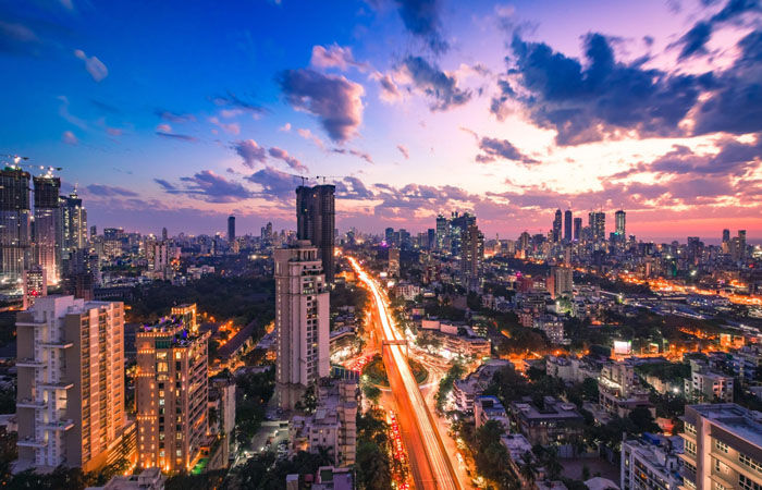 સૌથી ગીચ વસતી ધરાવતાં દુનિયાના ટોપ-10 શહેરો, જાણો તેમાં ભારતના કેટલા? 1 - image