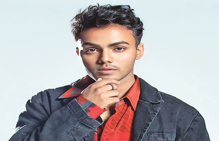 સ્પર્શ શ્રીવાસ્તવના જ્યારે આમિર ખાને દિલથી વખાણ કર્યા... 1 - image