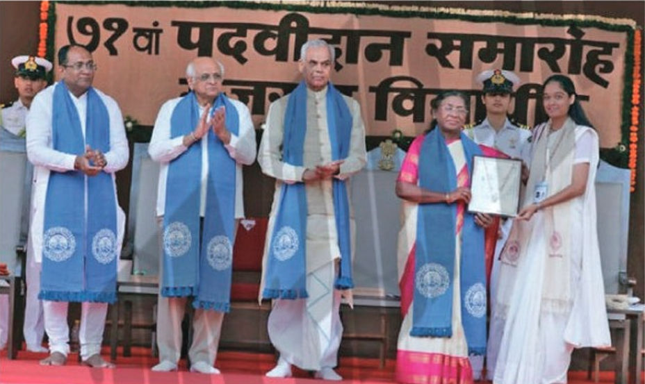President Murmu urges graduates to uphold ideals of nation-building at Gujarat Vidyapith’s 71st convocation