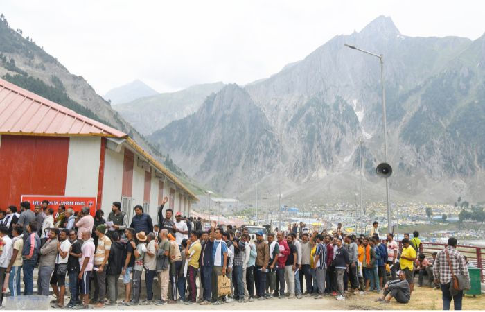 Fewer Gujarati pilgrims going for Amarnath Yatra 2025 only 5000 registrations 