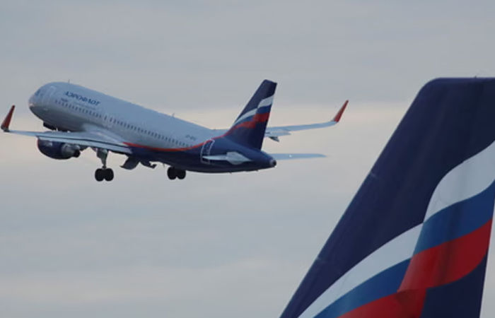 11 યુક્રેનિયન ડ્રોન તોડી પડાયા પછી રશિયાએ તેનાં ચાર આંતરરાષ્ટ્રીય એરપોર્ટ બંધ કર્યાં 1 - image