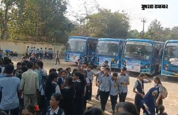 સર્વ શિક્ષા અભિયાનના પ્રવાસમાં ગંભીર બેદરકારી, સુરતના 800 વિદ્યાર્થીઓને સવારનું જમવાનું સાંજે મળ્યું 1 - image