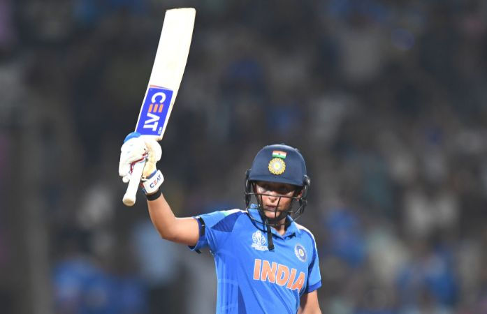 હરમનપ્રીત કૌર વર્લ્ડ કપમાં રચશે ઈતિહાસ! કેપ્ટનને ફાઈનલમાં 2 સિક્સરની જરૂર 1 - image