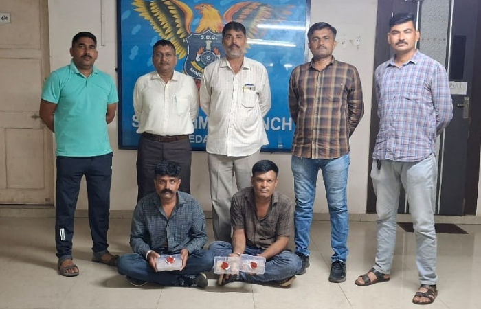 Two held with rs 49 lakh worth of mephedrone in Nikol press ID found on one accused